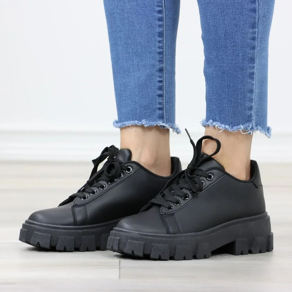 Black Chunky Lace-Up Lug Sole Oxford Platform Women's Shoes - Picture 12 of 12